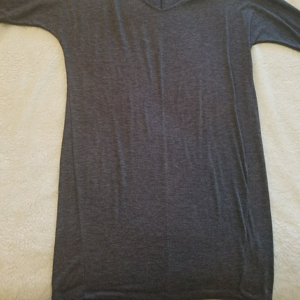 Dress - Picture 2 of 3